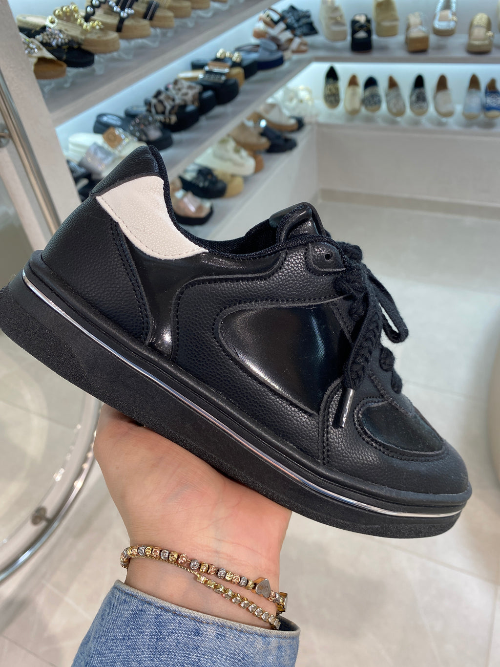 Lo183NEG TENIS NEGRO