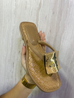 Ref. LUP26MIE SANDALIA PLANA MIEL