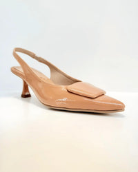 TACÓN SCARLETT EN CHAROL TAUPE