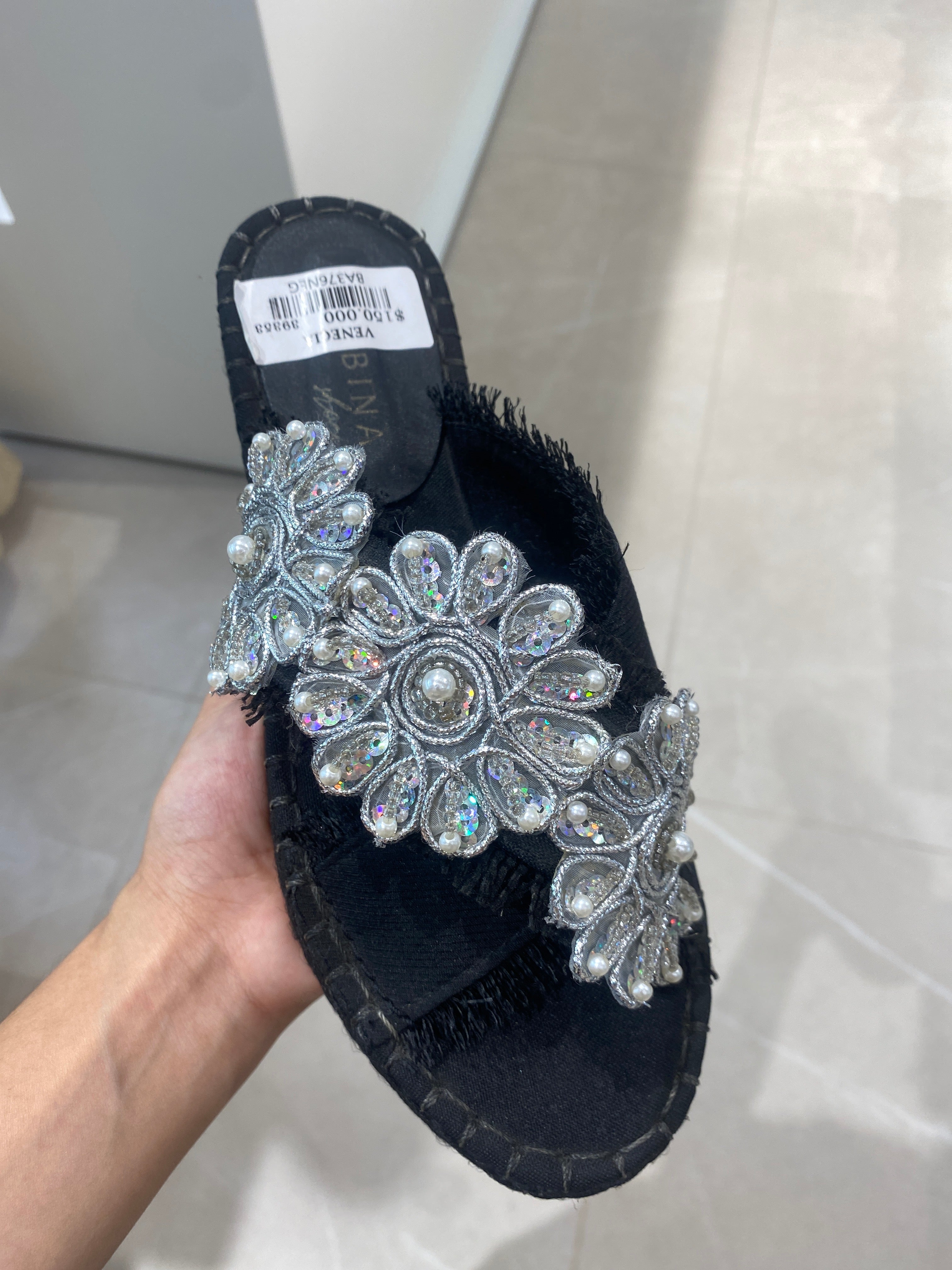 BA376NEG PLANTA YUTE NEGRO