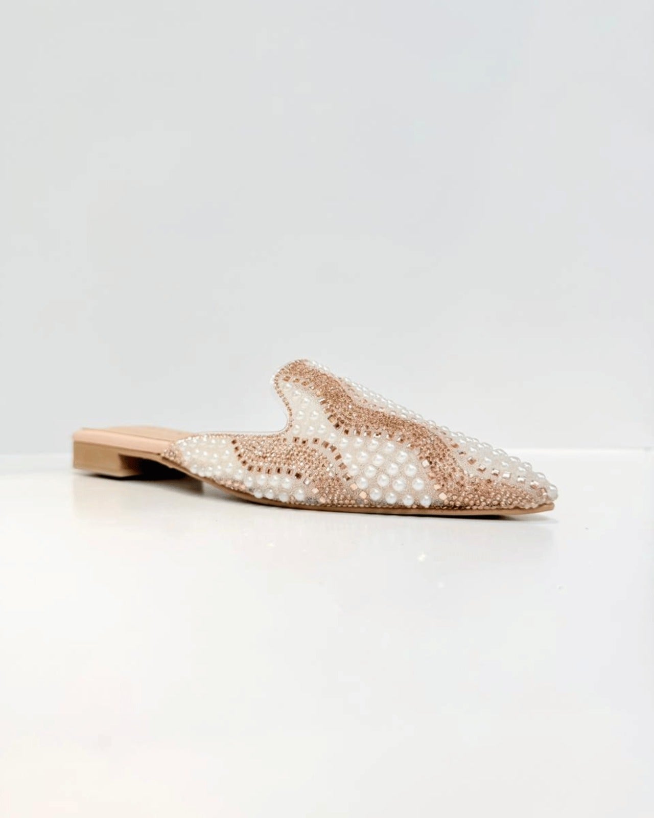 BALETA ARABELLA CON BRILLOS NUDE