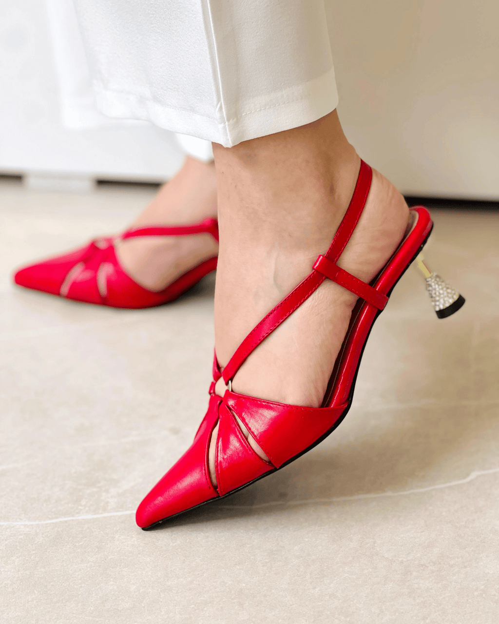 VAL414ROJ TACON ROJO DORADO BRILLOS