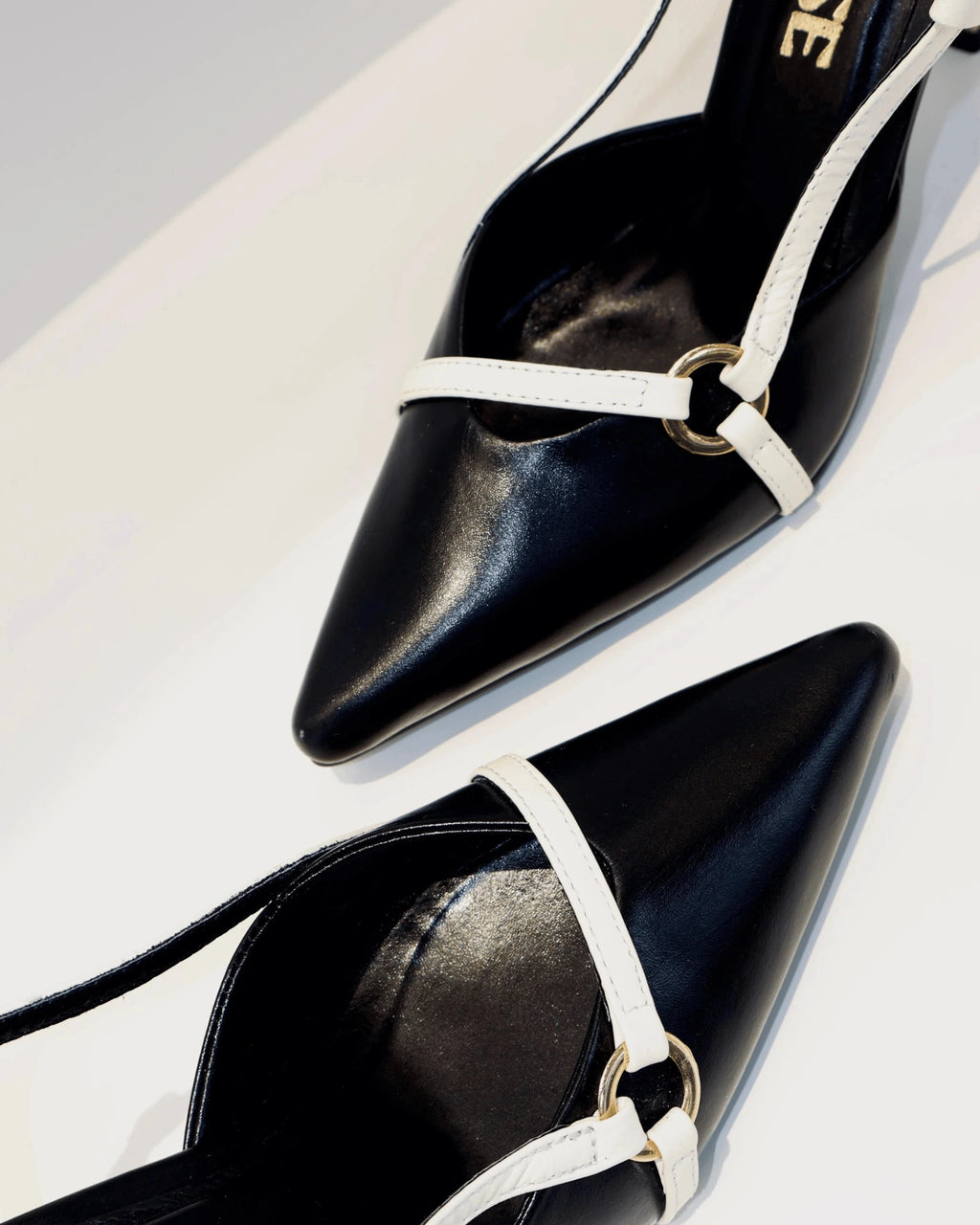 VAL415NEG TACON STILETO TACON  EN LINEA NEGRO BLANCO