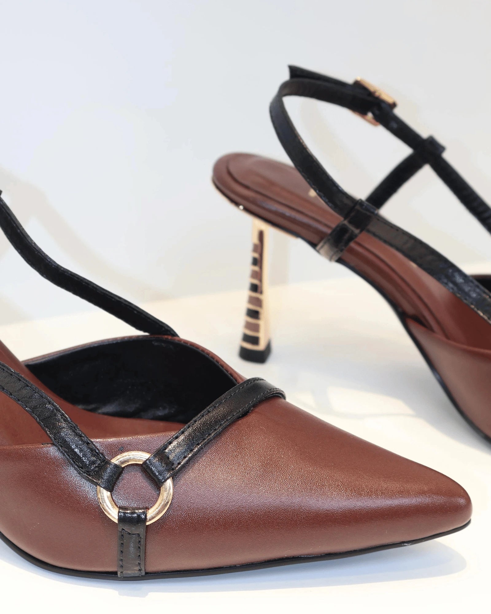 VAL415CAF TACON STILETO TACON  EN LINEA NEGRO CAFE