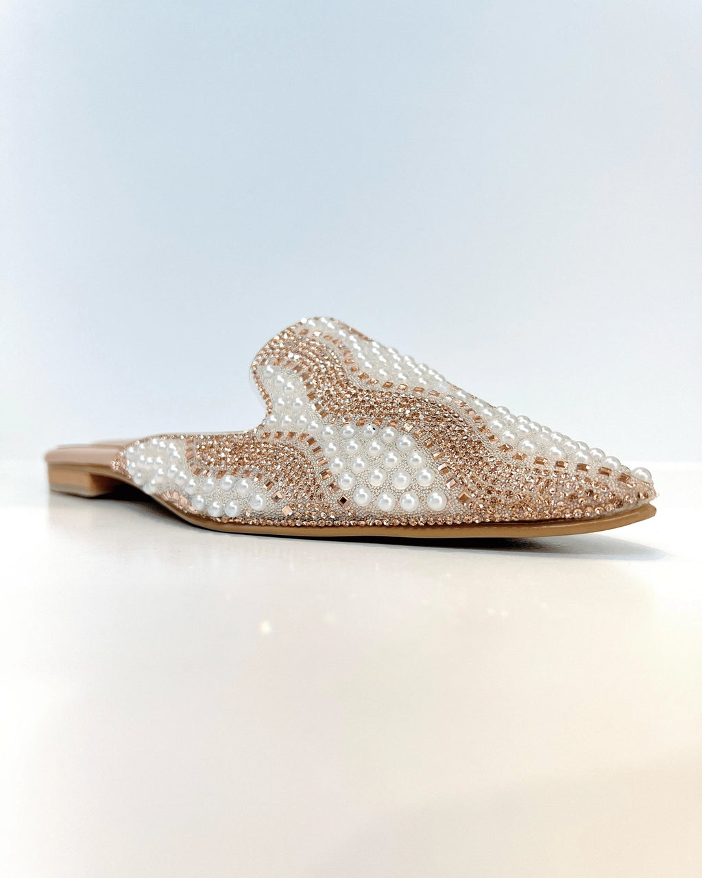 VAL413NUD MULE NUDE BRILLANTE CON PERLAS