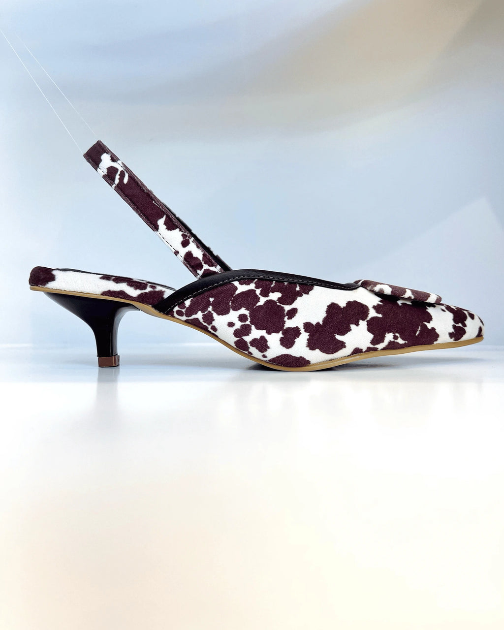 VAL367VAC TACON SLINGBACK ESTAMPADO EN TONO MARRON