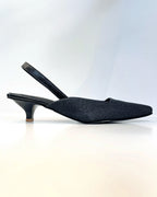 VAL367NEG TACON SLINGBACK EN SEDA NEGRO