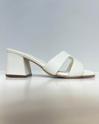 VAL267TAL SANDALIA DE TACON EN CUERO BEIGE