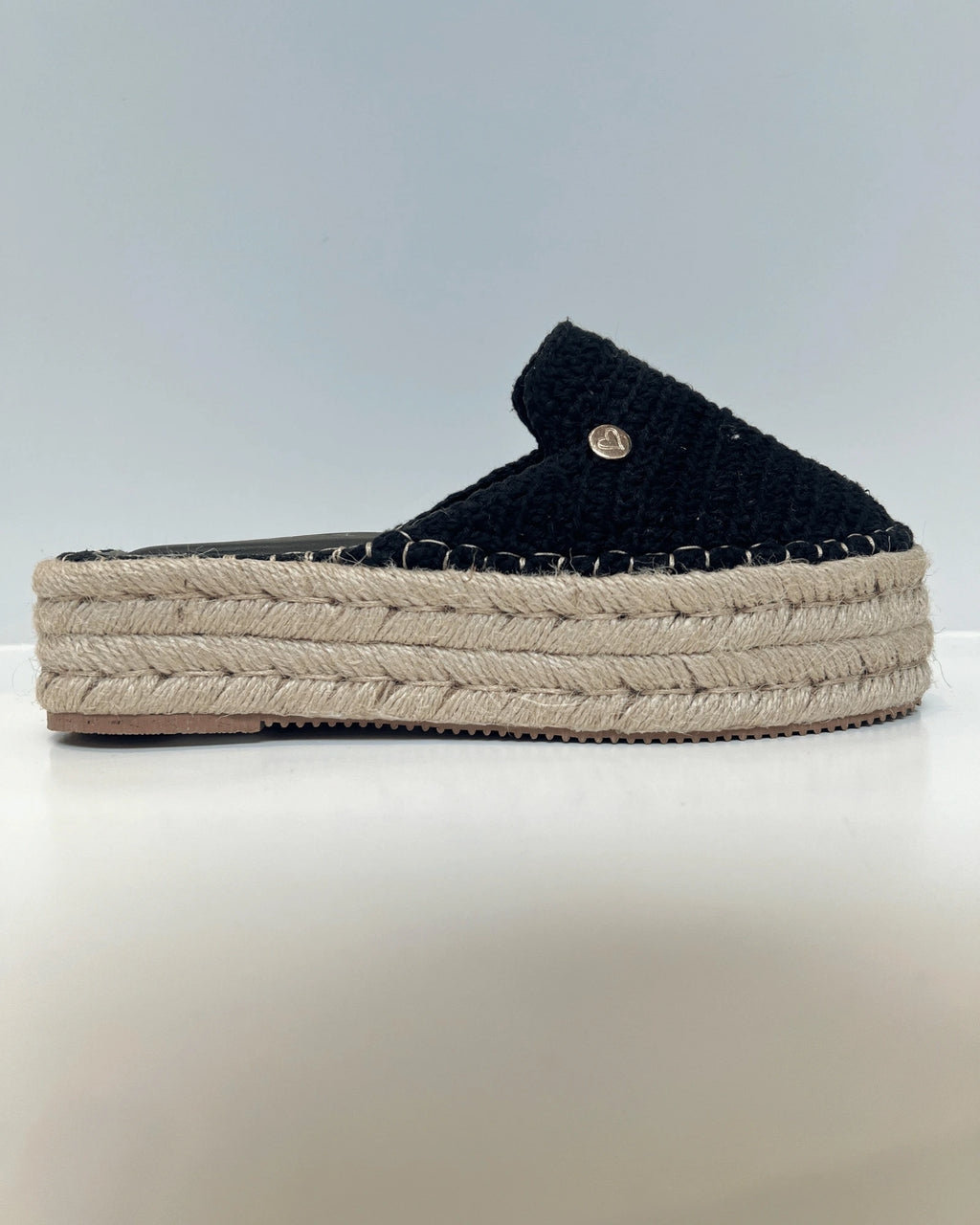 MULE PLATAFORMA TEJIDO NEGRO