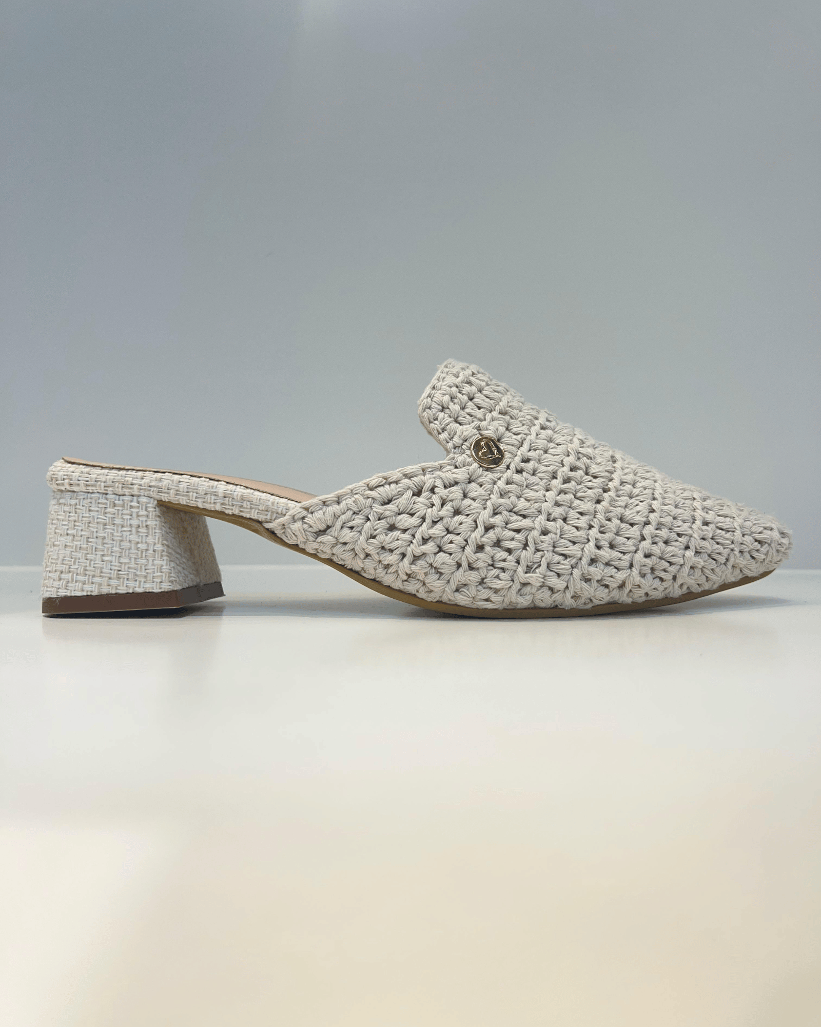 MULE TEJIDO TACON CUADRADO