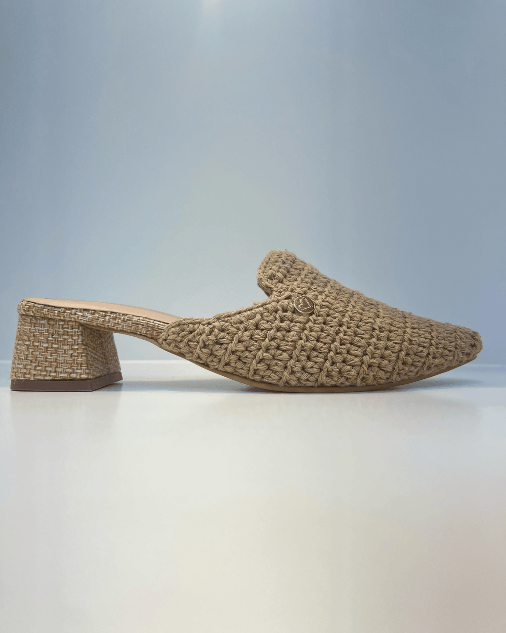 MULE TEJIDO TACON CUADRADO TAUPE