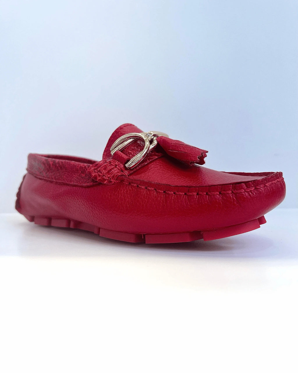 MOCASIN  ROJO HERRAJE METALICO