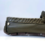 MOCASIN  VERDE HERRAJE METALICO