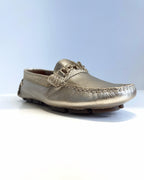 MOCASIN DORADO HERRAJE MATALICO