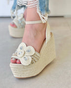 PLATAFORMA YUTE CON DETALLE FLORALES