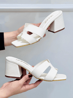 VAL267TAL SANDALIA DE TACON EN CUERO BEIGE