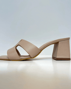 VAL267TAU SANDALIA DE TACON EN CUERO CAMEL