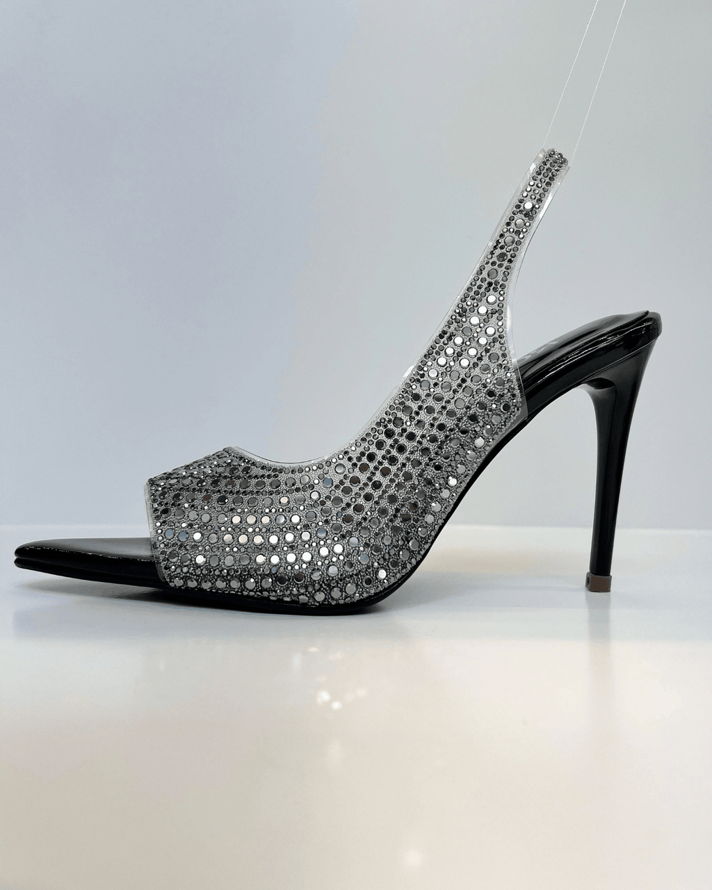 VAL405NEG TACON ELEGANTE BRILLANTE CHAROL NEGRO