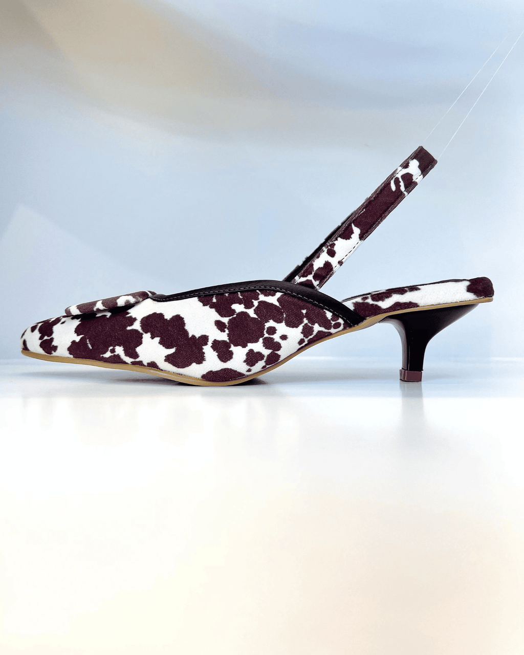 VAL367VAC TACON SLINGBACK ESTAMPADO EN TONO MARRON