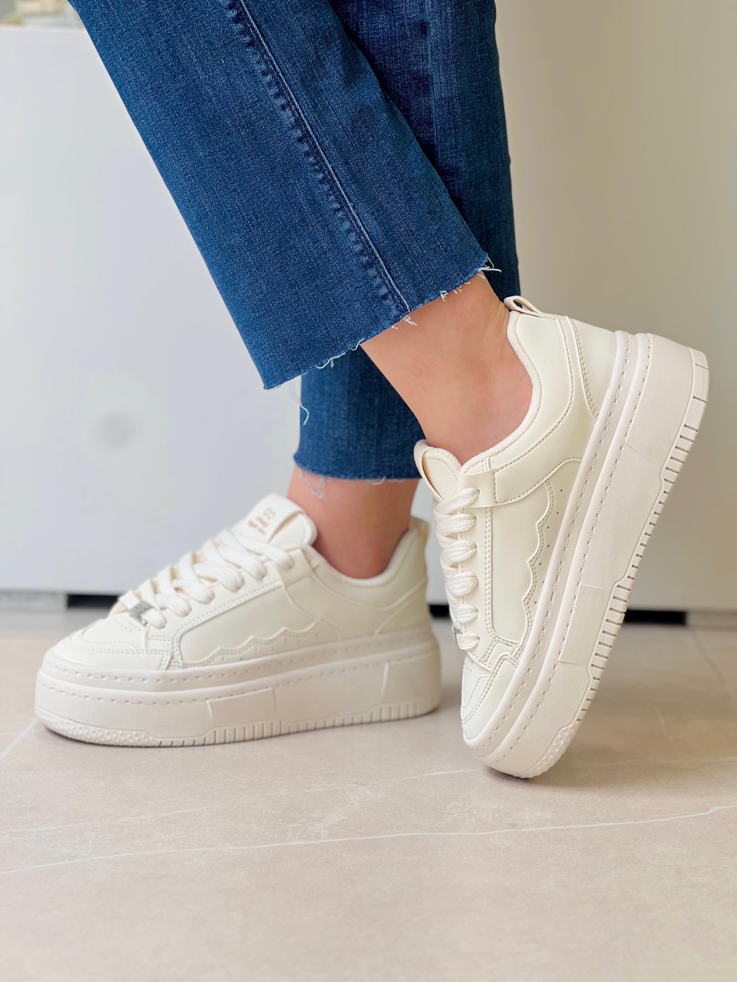 AQ321VAI TENIS PLATAFORMA URBAN STYLE VAINILLA