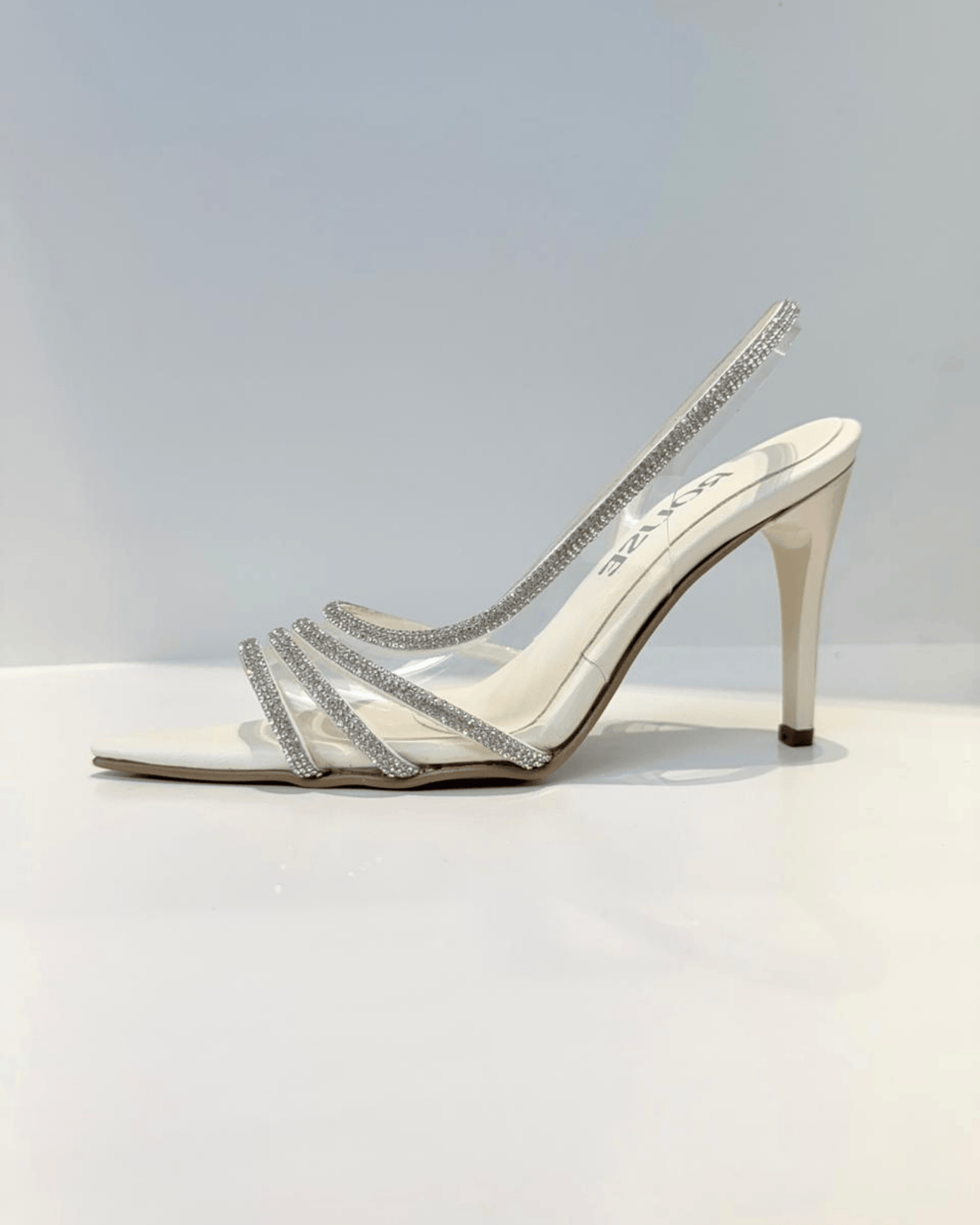 TACÓN FIORELLA CON BRILLOS TALCO
