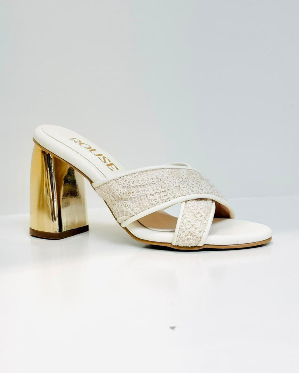 TACÓN AMELIA BLANCO EN TEJIDO CROCHET