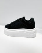 TENNIS CAROLINE CON BRILLOS NEGRO