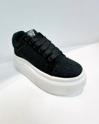 TENNIS CAROLINE CON BRILLOS NEGRO