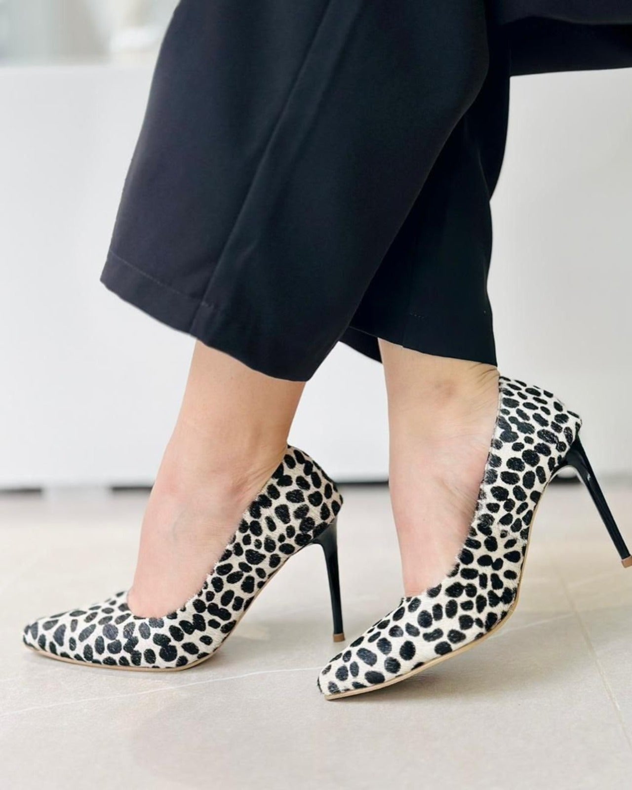 TACÓN VALERIA STILETTO VACA