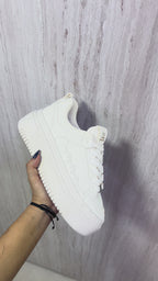 AQ321VAI TENIS PLATAFORMA URBAN STYLE VAINILLA